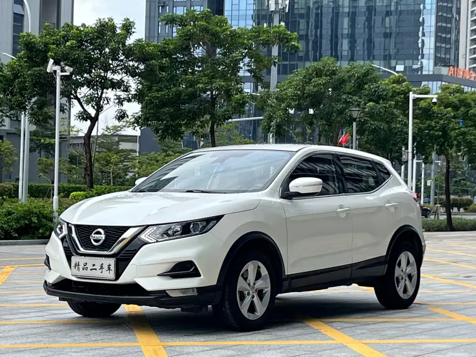 Nissan Qashqai 2.0L CVT Smart Version 2021