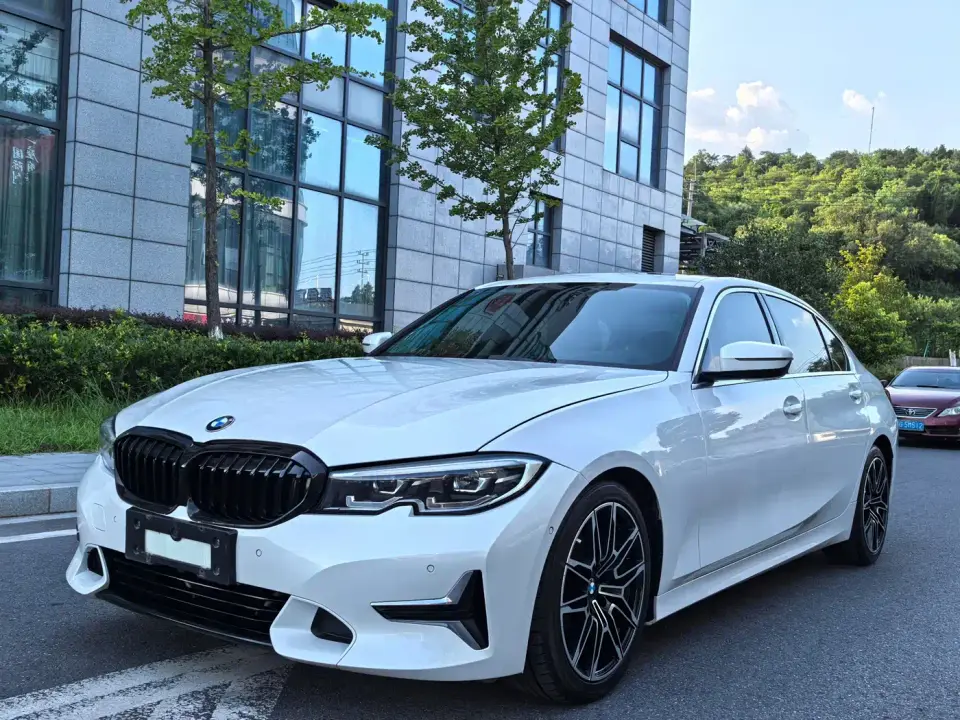 BMW 3 Series 325Li Launch Edition 2019