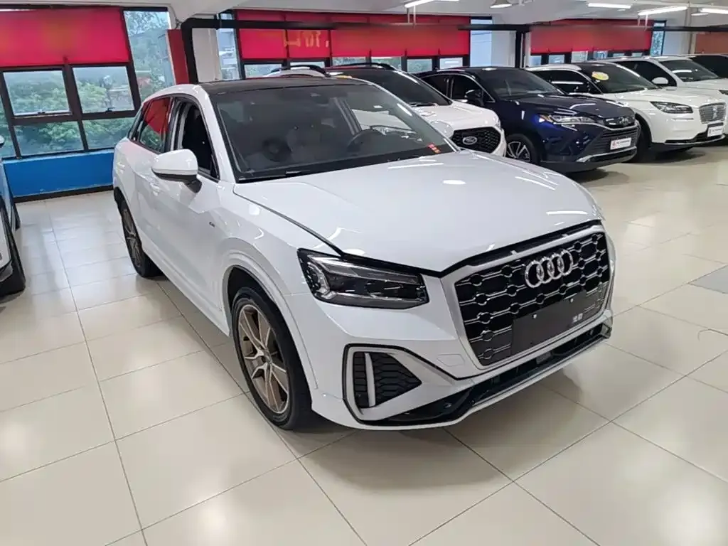 Audi Q2L 35TFSI Fashion Sport 2024 — фото 4