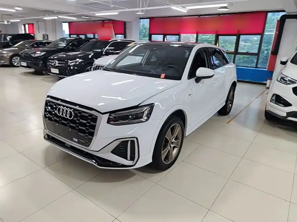 Audi Q2L 35TFSI Fashion Sport 2024 — фото 2