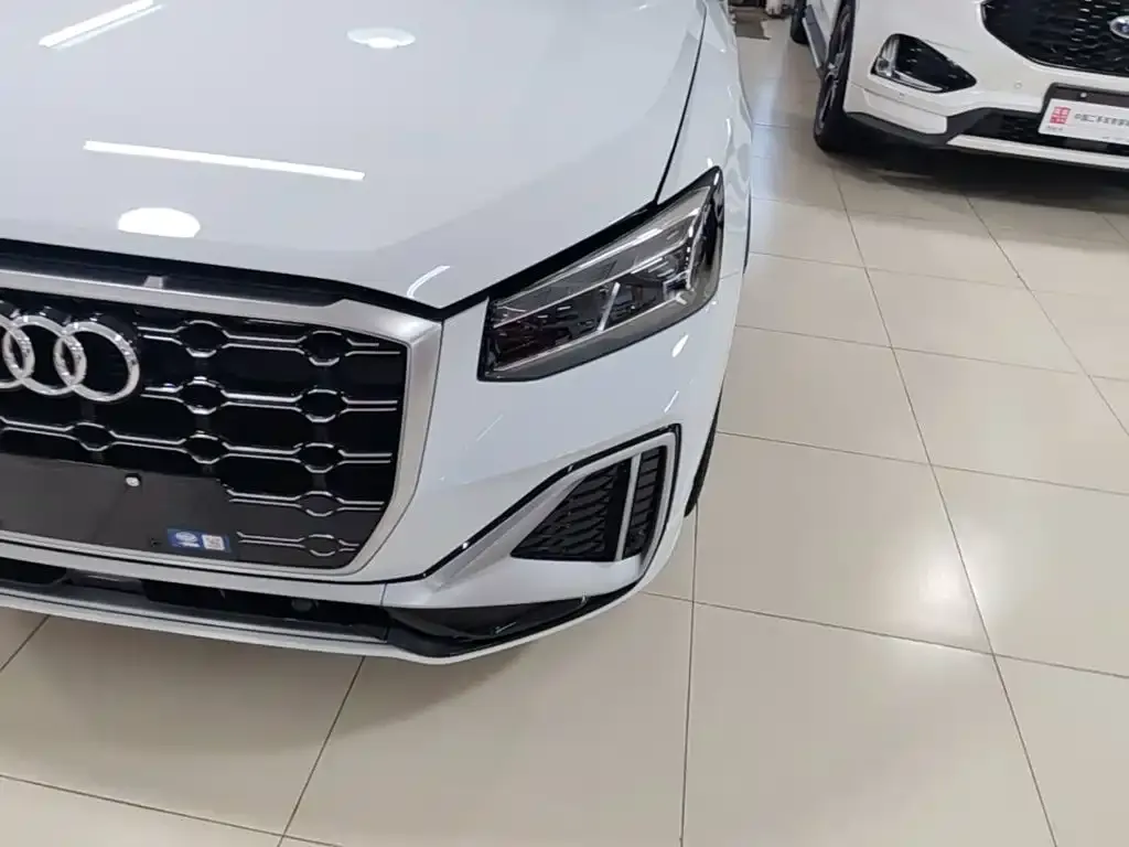 Audi Q2L 35TFSI Fashion Sport 2024 — фото 24