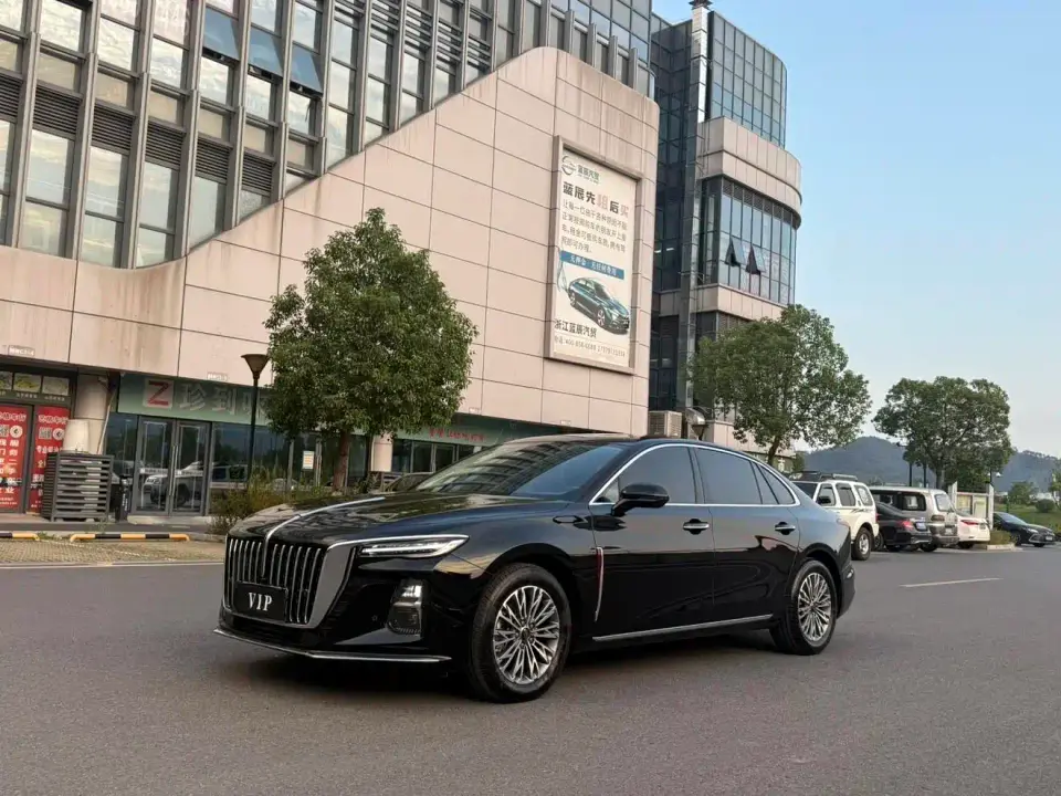 Hongqi H5 1.5T DCT Smart Connect Flag Rhythm 2023