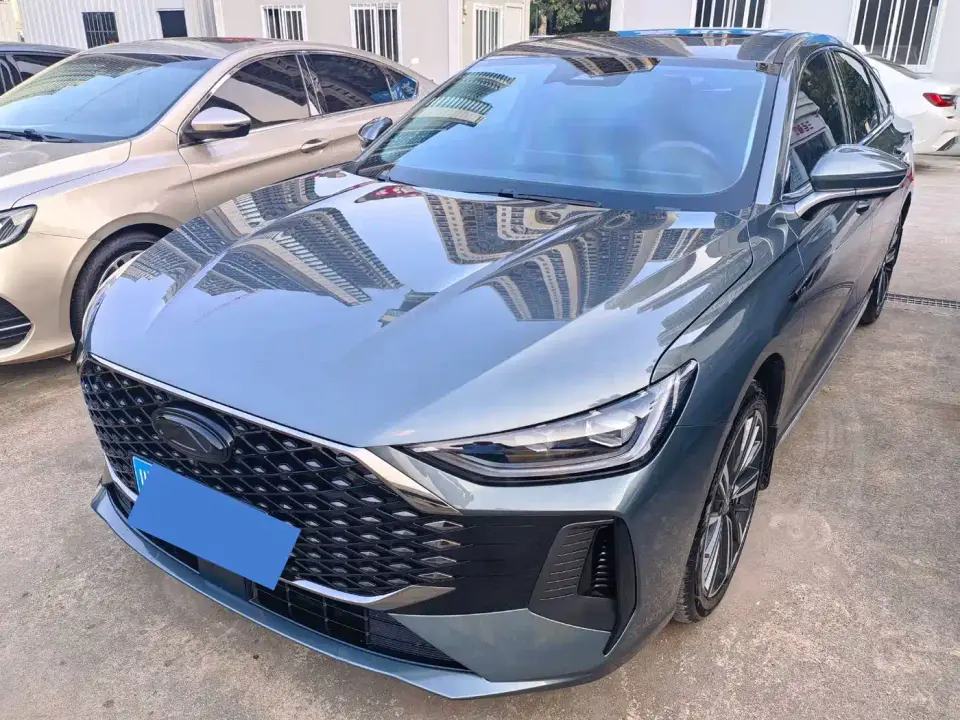 Chery Arrizo 8 PRO Pro 1.6T Standard 2025