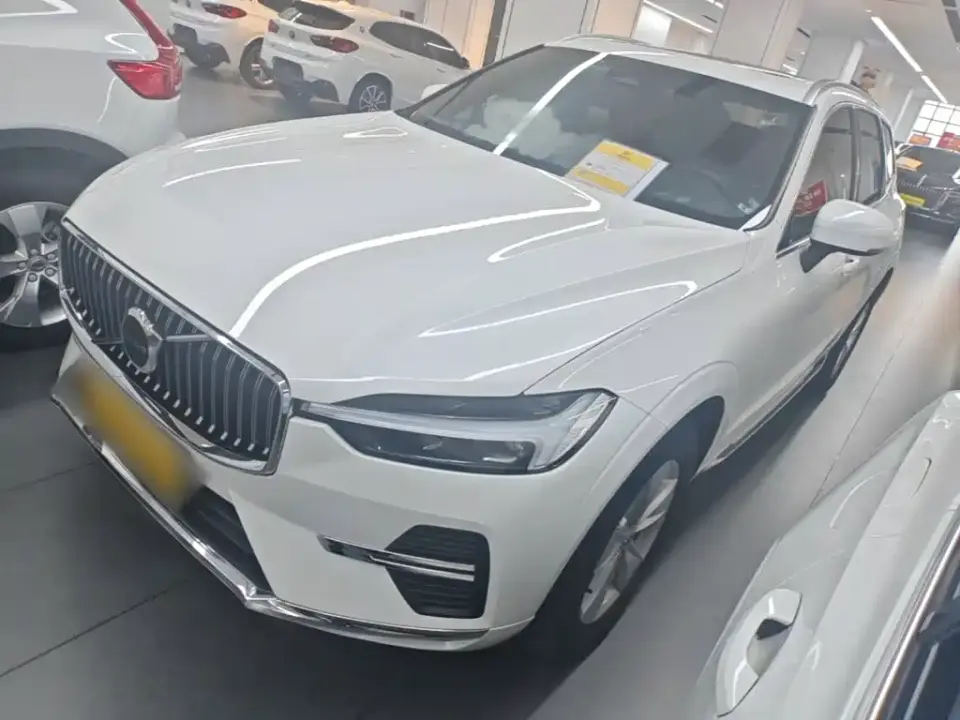 Volvo XC60 B5 AWD R-Design 2021