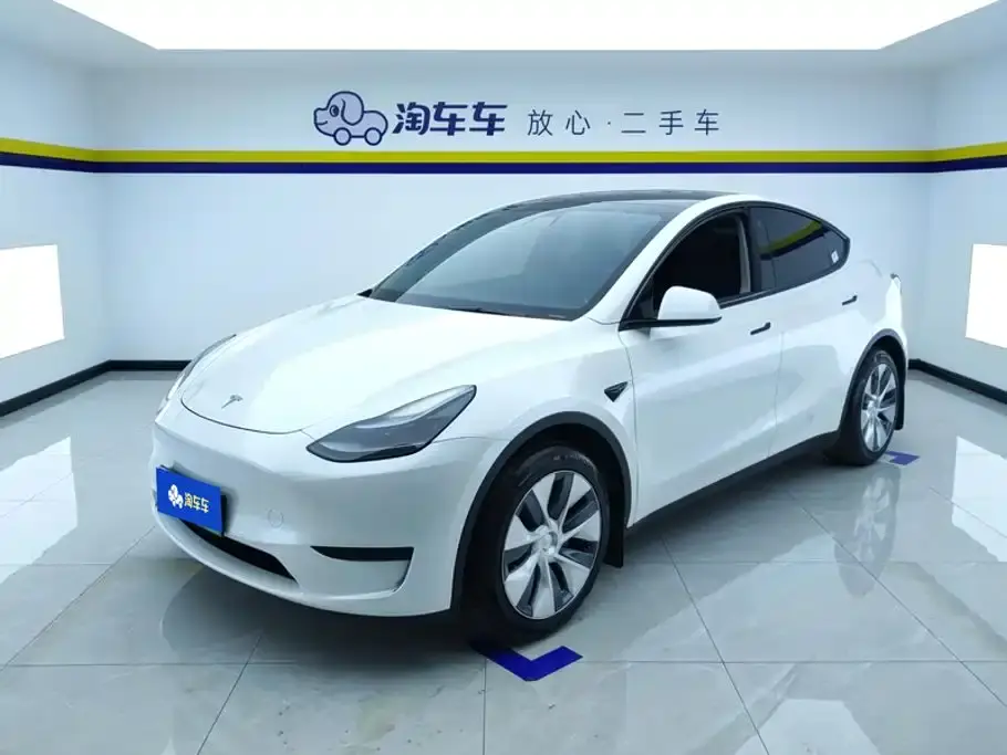 Tesla Model Y Facelift Rear-Wheel Drive Version 2023