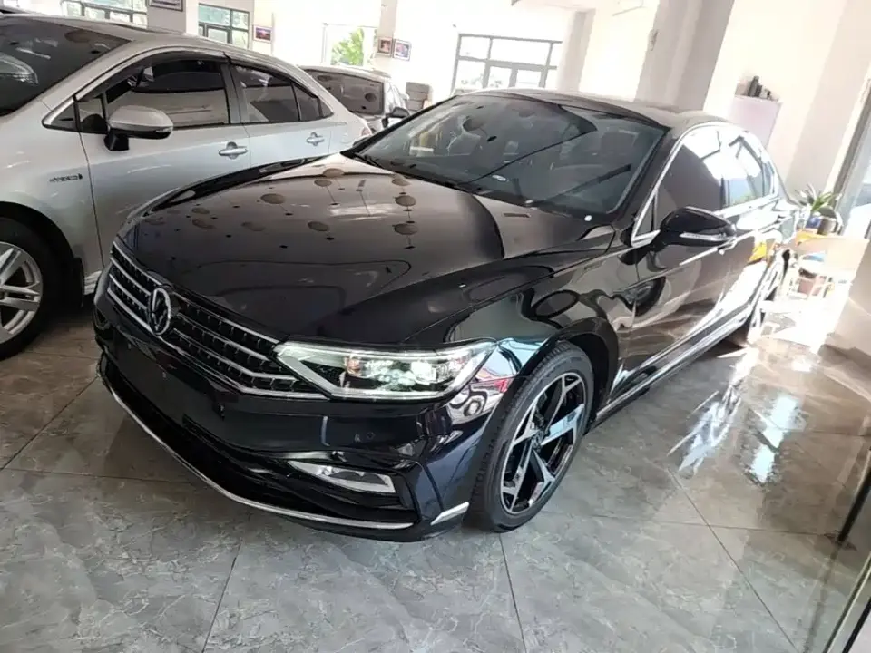 Volkswagen Magotan 2 Million Units Anniversary Edition 330TSI DSG Leading Type 2023