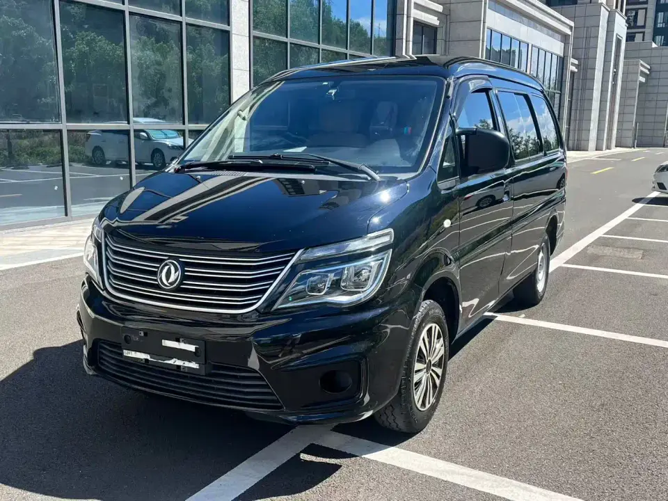 Dongfeng Fengxing Lingzhi M5 1.6L 7-seat Special Edition China VI 2020