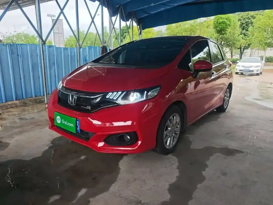 Honda Fit 1.5L CVT Comfort Sunroof Edition 2019