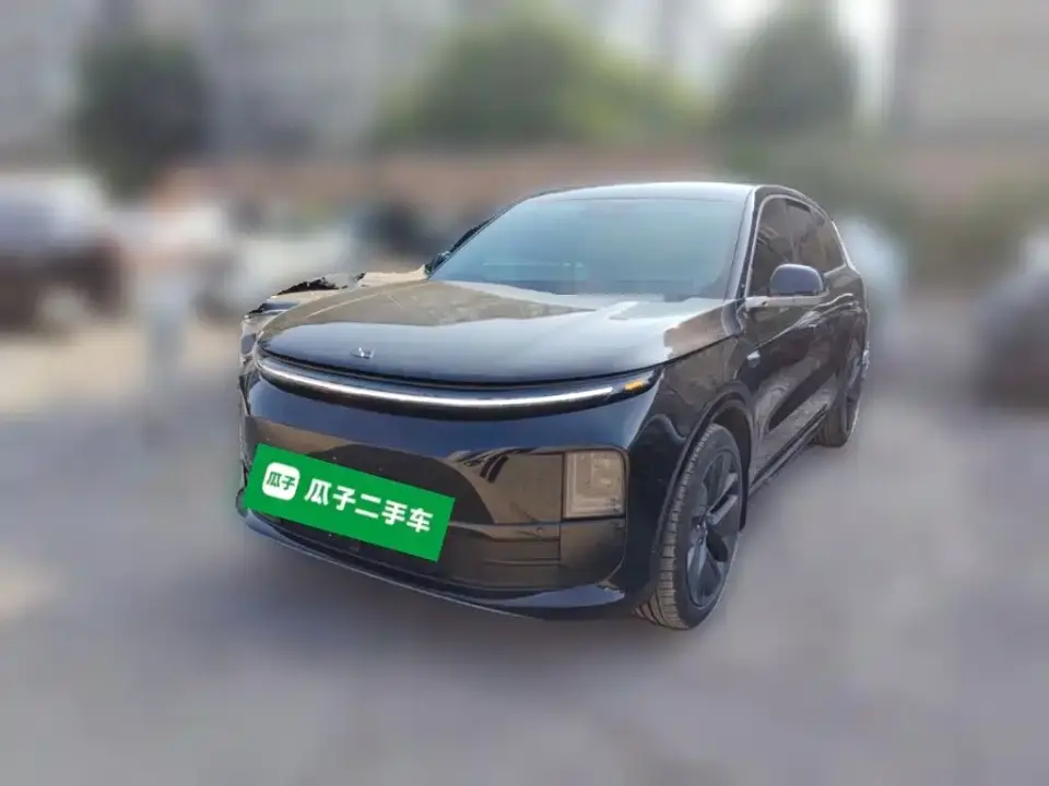 Li Auto L6 Pro 2025