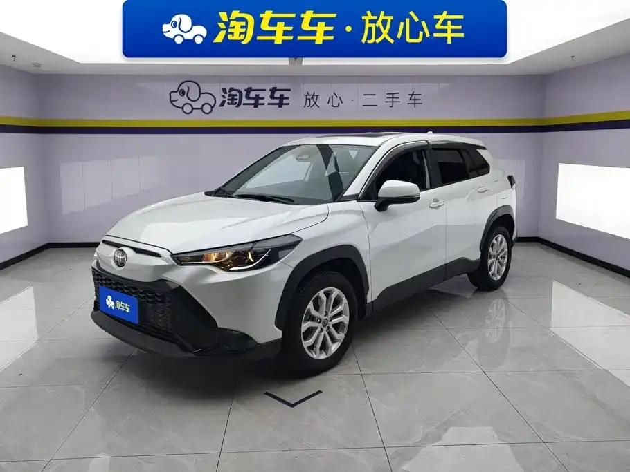 Toyota Frontlander 2.0L CVT Leading Edition 2024
