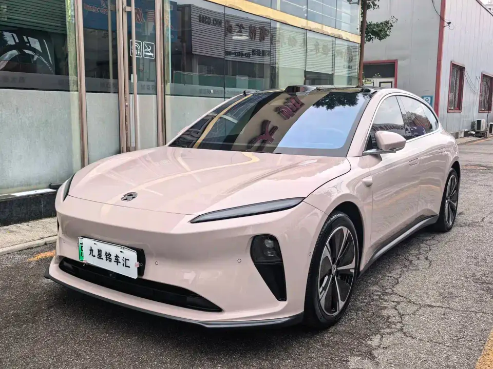 NIO ET5T Model 75kWh Touring 2023