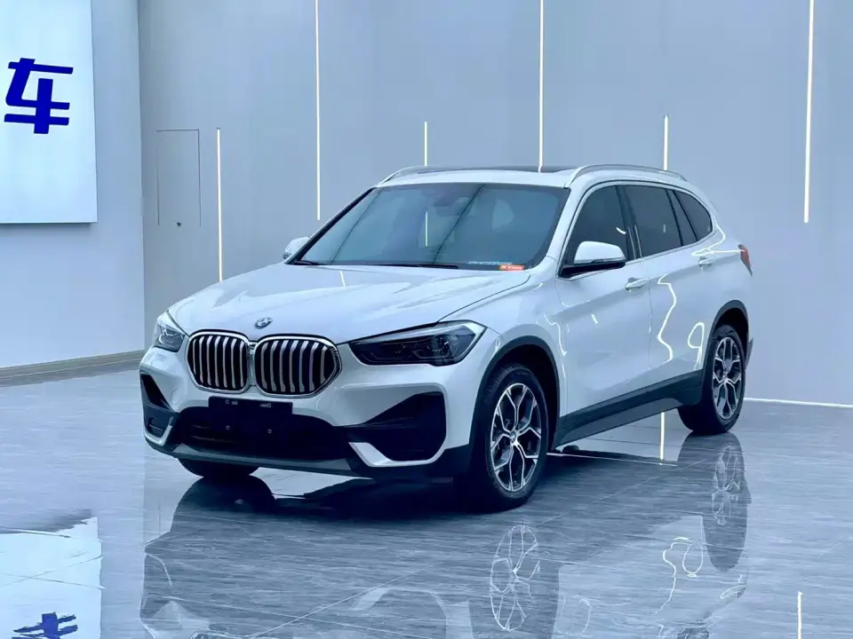 BMW X1 sDrive25Li Leading 2022