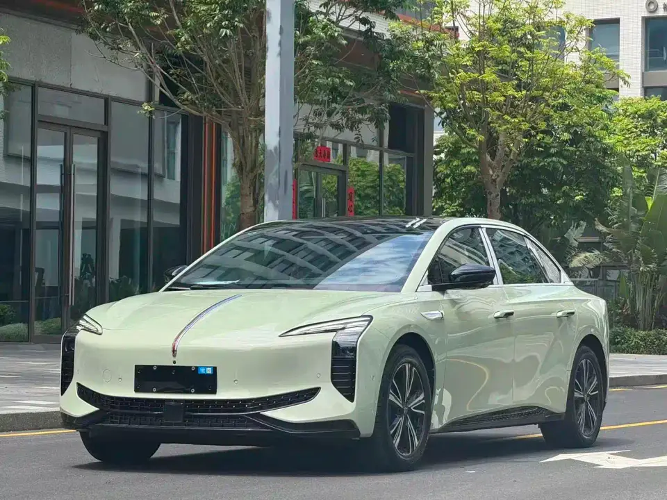 Hongqi EH7 600 Smart Selection Edition 2026