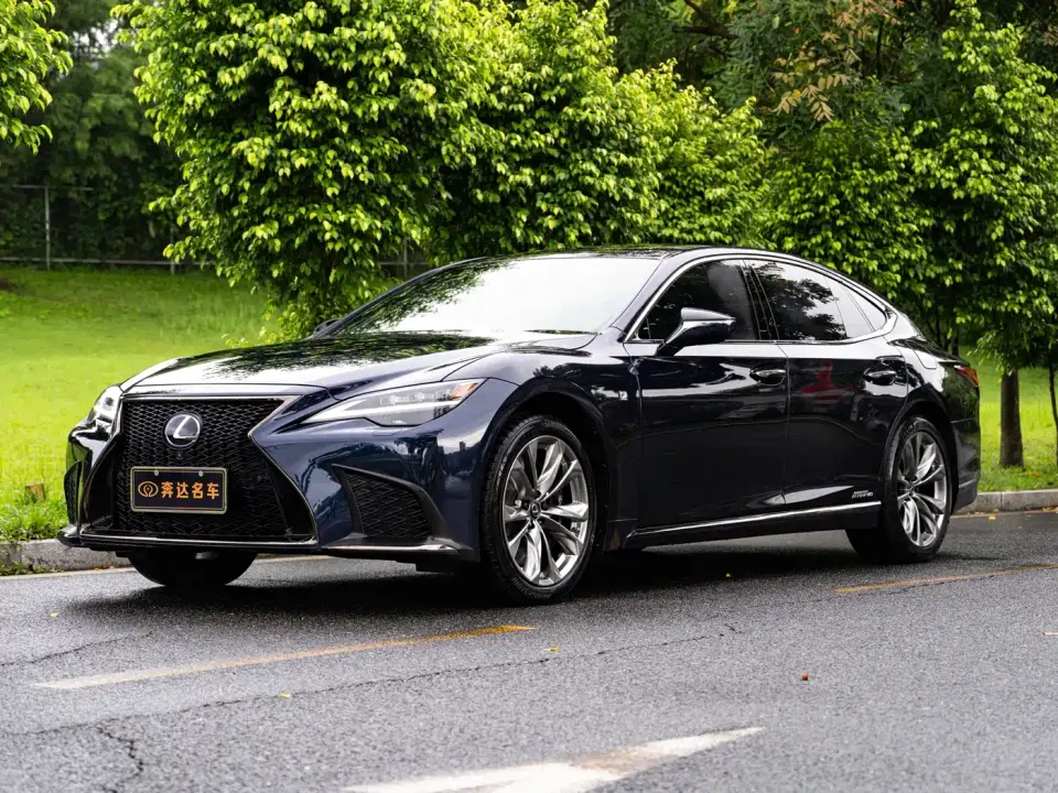 Lexus LS 500h F SPORT 2021