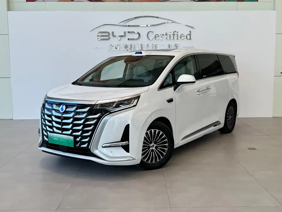 Denza D9 Model DM-i Smart Drive Edition 1020 AWD Flagship 2024
