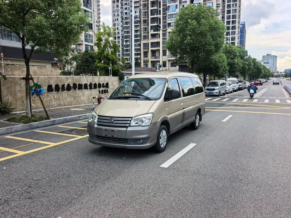 Dongfeng Fengxing Lingzhi M3L 1.6L 7-seat Comfort Model 2019