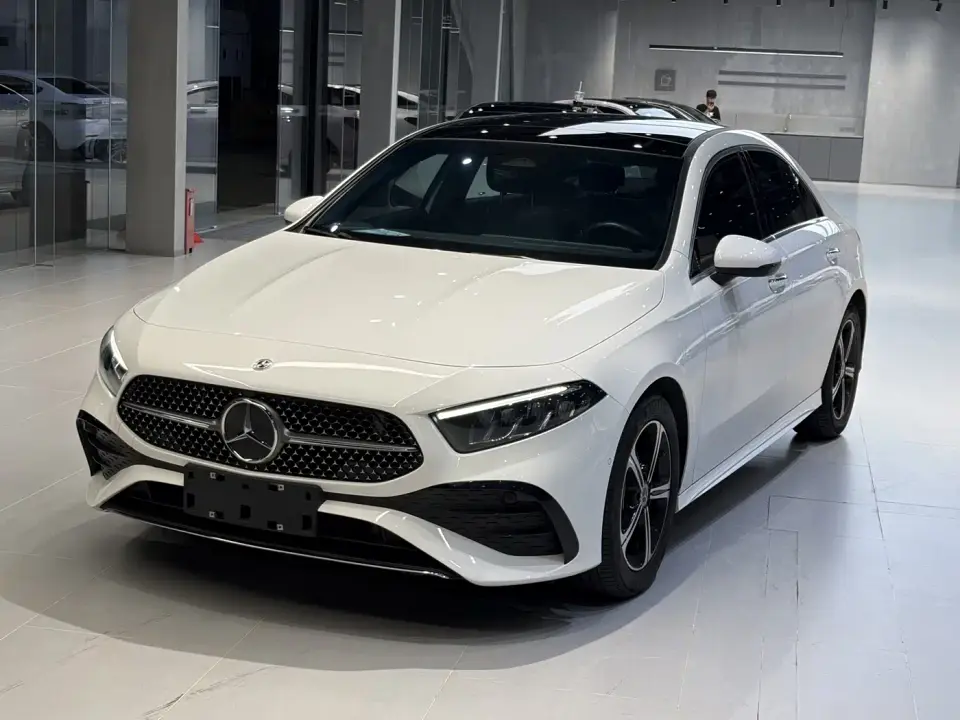 Mercedes-Benz A-Class A 200 L Fashion 2023