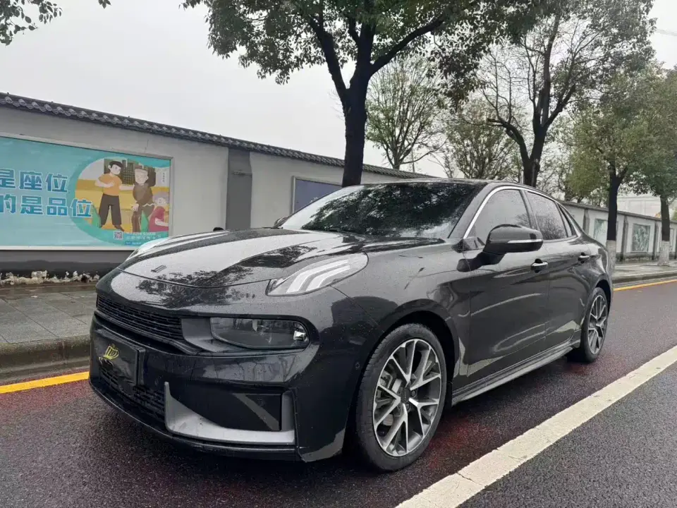 Lynk & Co 03 1.5TD DCT Power Pro Version China V 2019