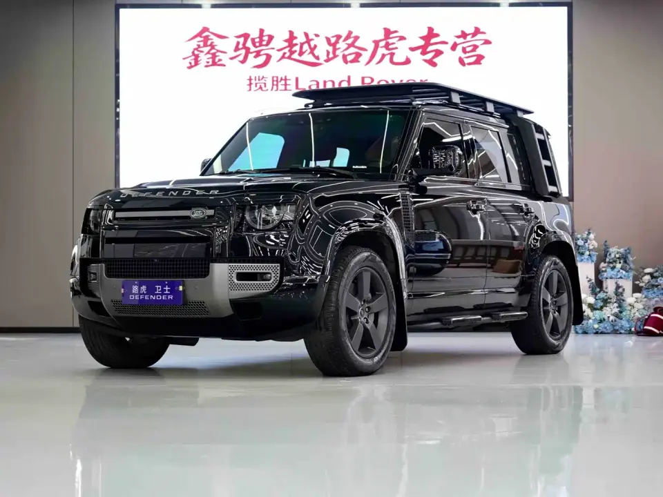 Land Rover Defender 110 3.0T P400 -Dynamic HSE 2025