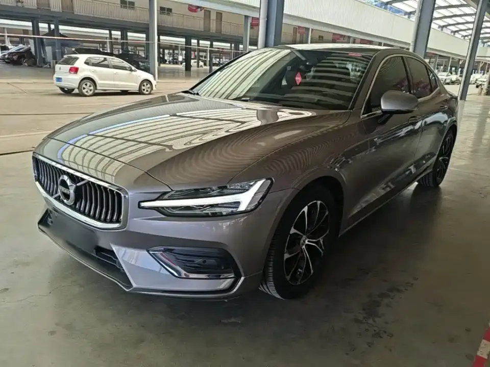 Volvo S60 T4 Smart Elite Luxury 2021