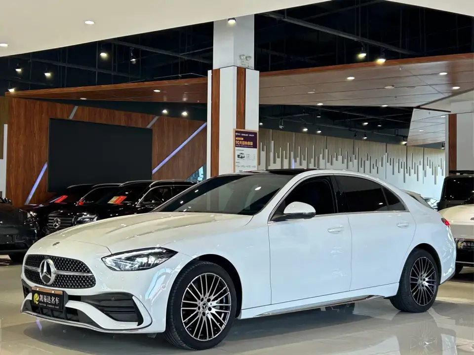 Mercedes-Benz C-Class Facelift III C 260 L Sport 2024