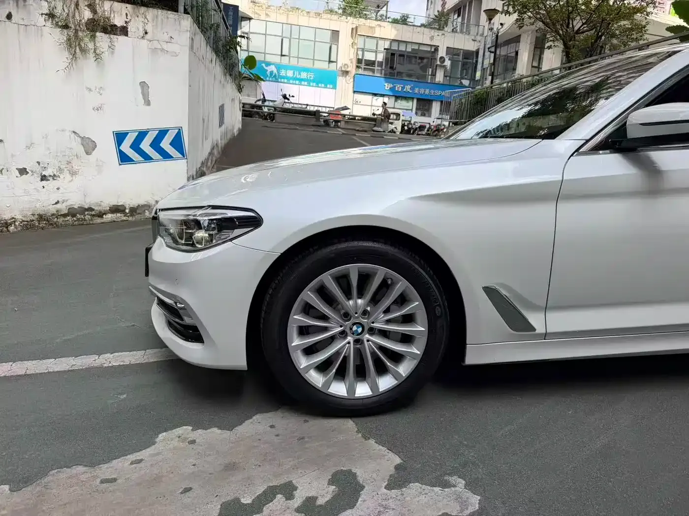 BMW 5 Series 530Li Leading Luxury Package 2020 — фото 17