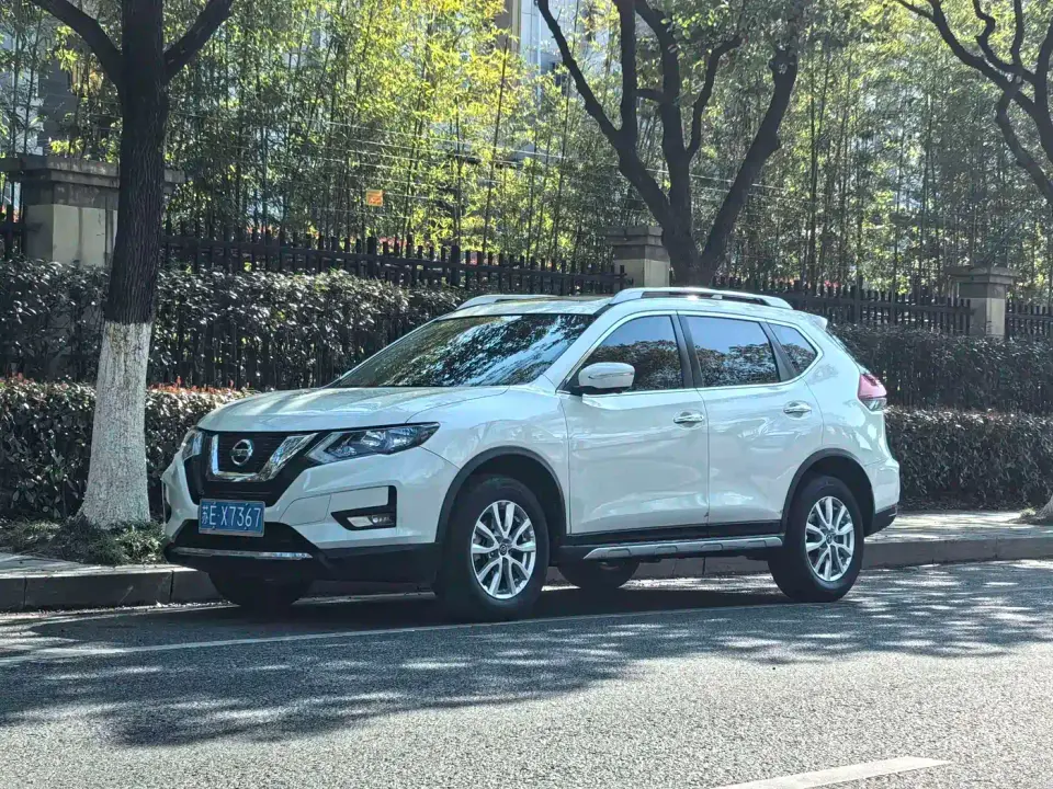 Nissan X-Trail 2.0L XL ITS CVT 2WD Smart Connect Comfort Edition 2020