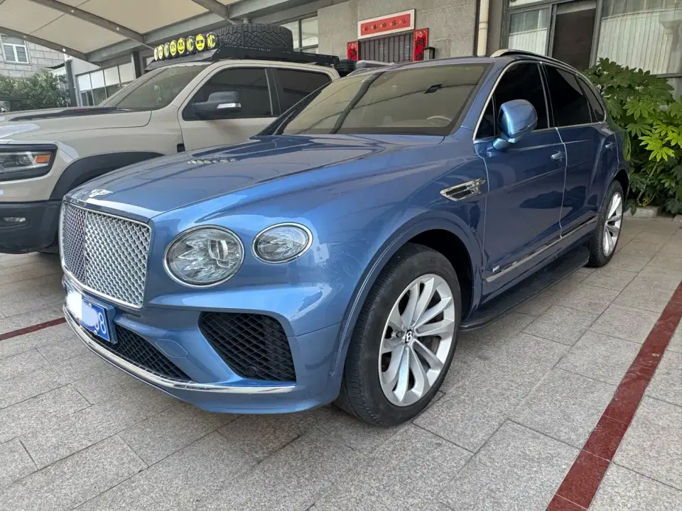 Bentley Bentayga 4.0T V8 2021