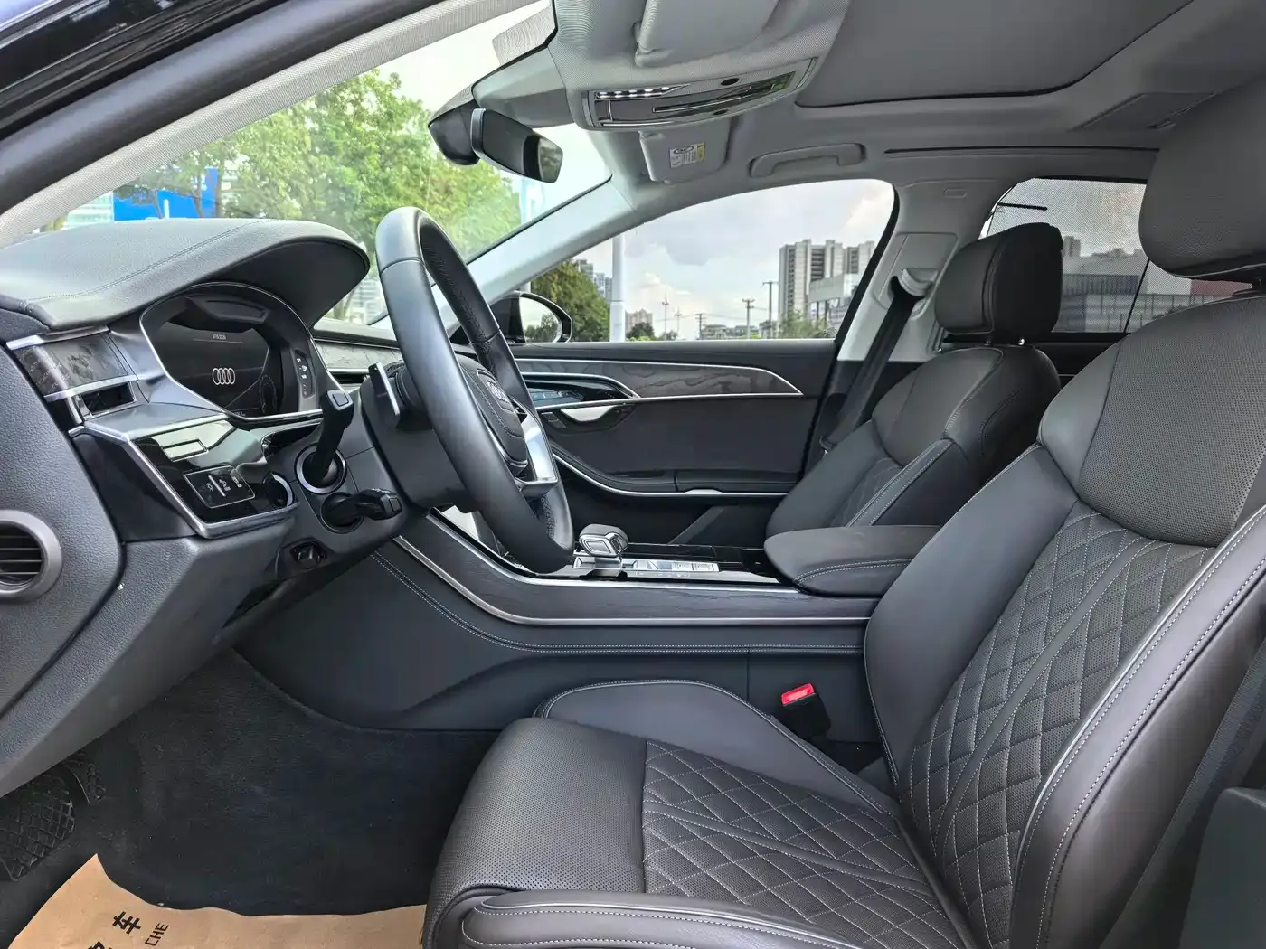 Audi A8 A8L 50 TFSI quattro Exclusive 2024 — фото 10