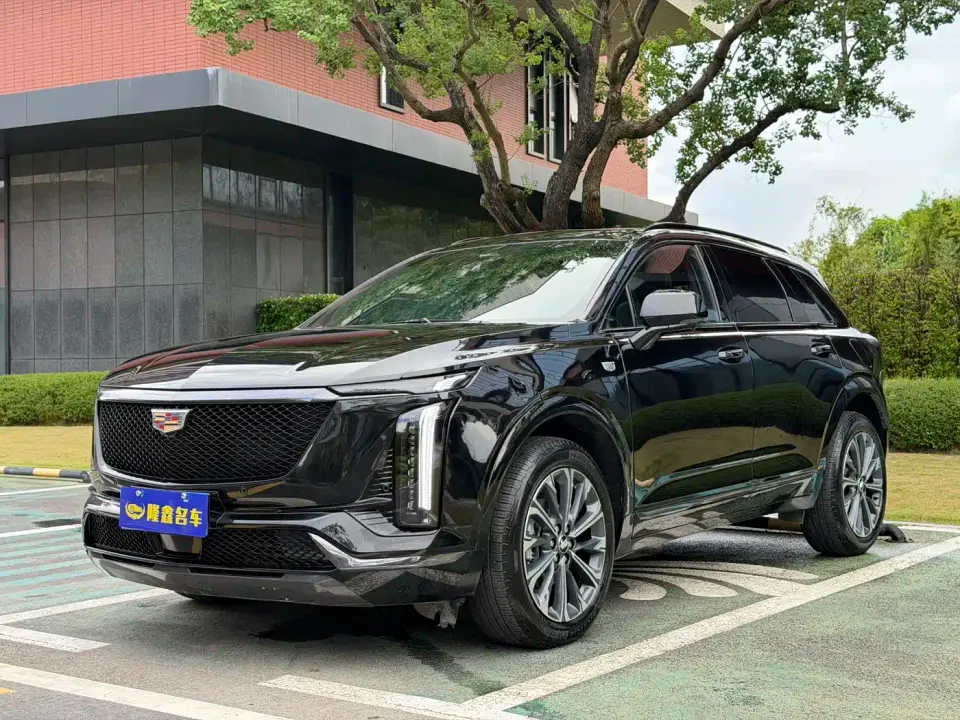Cadillac XT5 2.0T Luxury 2025