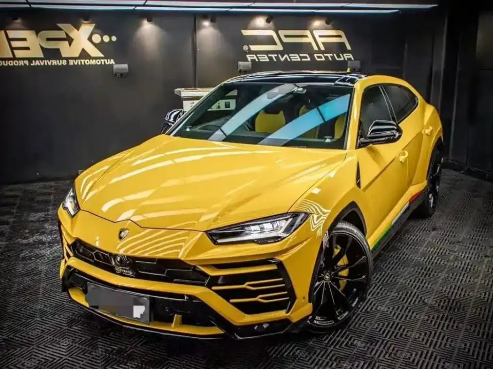 Lamborghini Urus 4.0T V8 2022