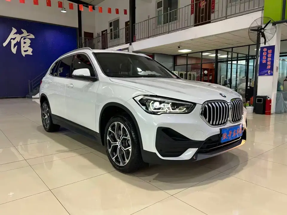 BMW X1 sDrive25Li Leading 2023
