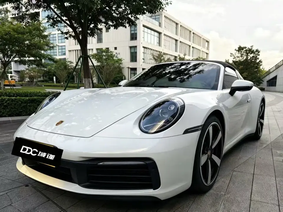 Porsche 911 Targa 4 3.0T 2024