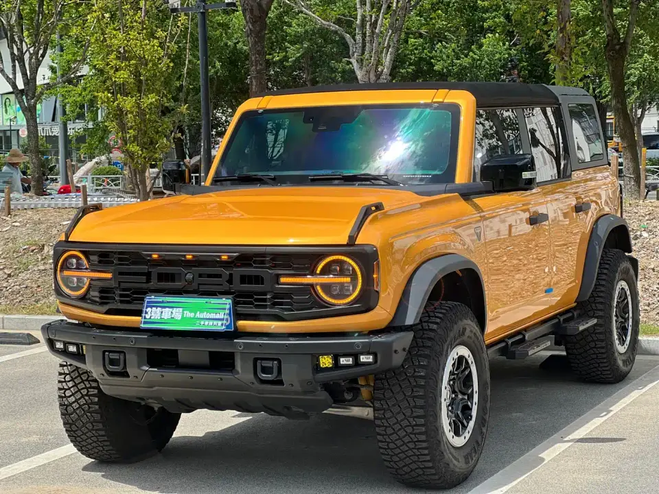 Ford Bronco 2.3T Badlands 2025