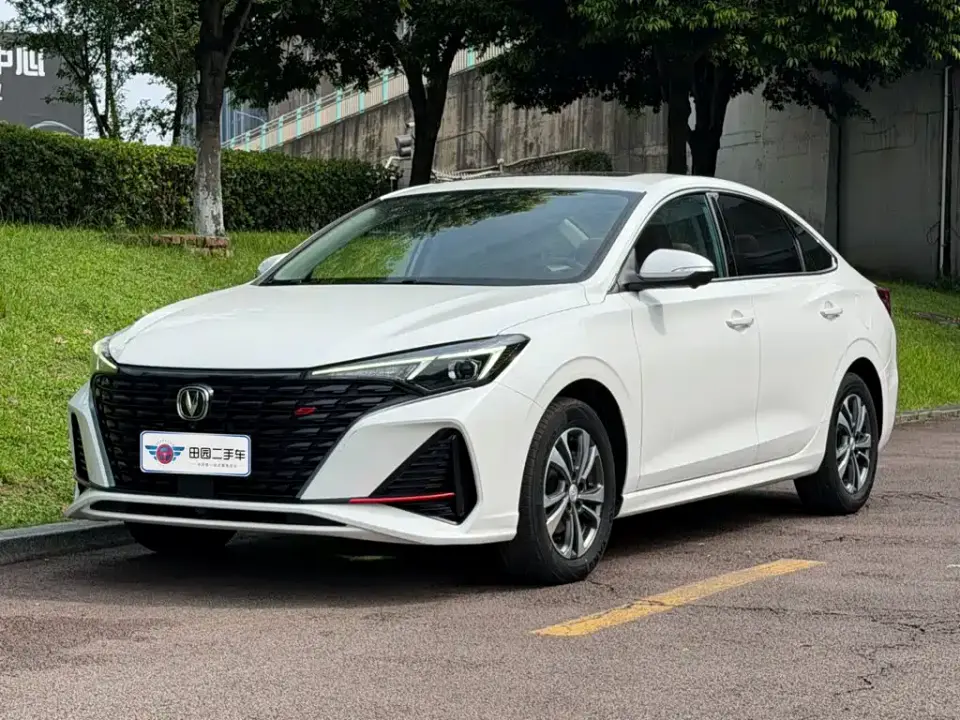 Changan Eado PLUS Blue Whale NE 1.4T GDI DCT Premium Edition 2022