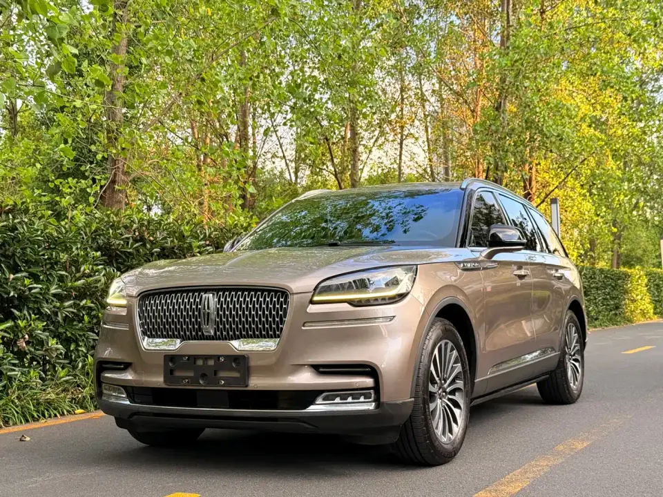 Lincoln Aviator (Import) 3.0T V6 AWD Premium Luxury Edition 2020