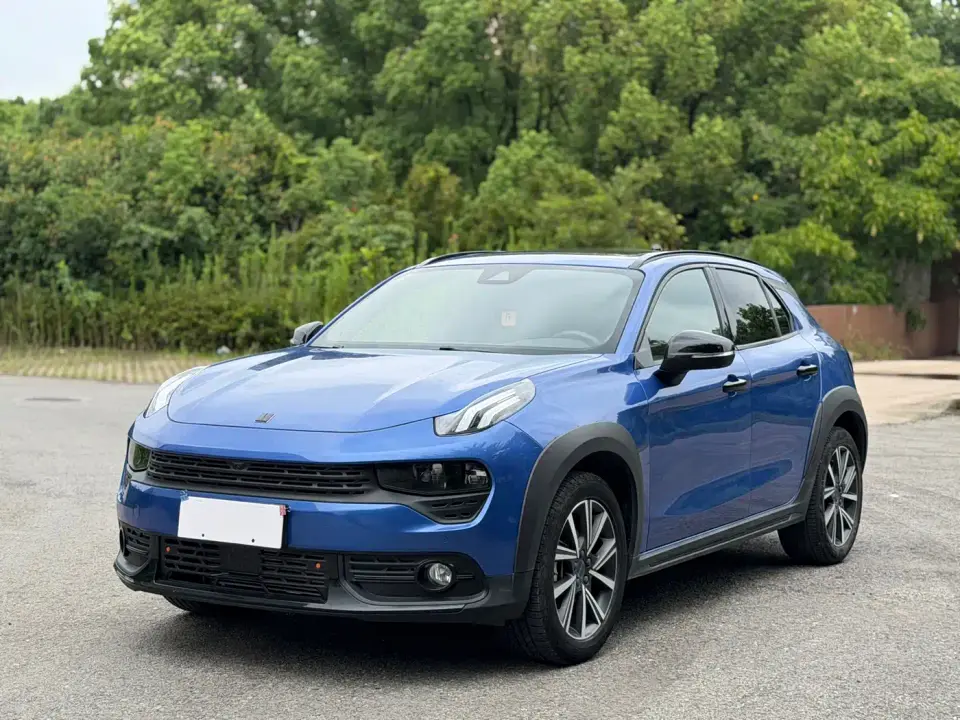 Lynk & Co 02 1.5TD DCT 2WD Shine Champion Edition 2021