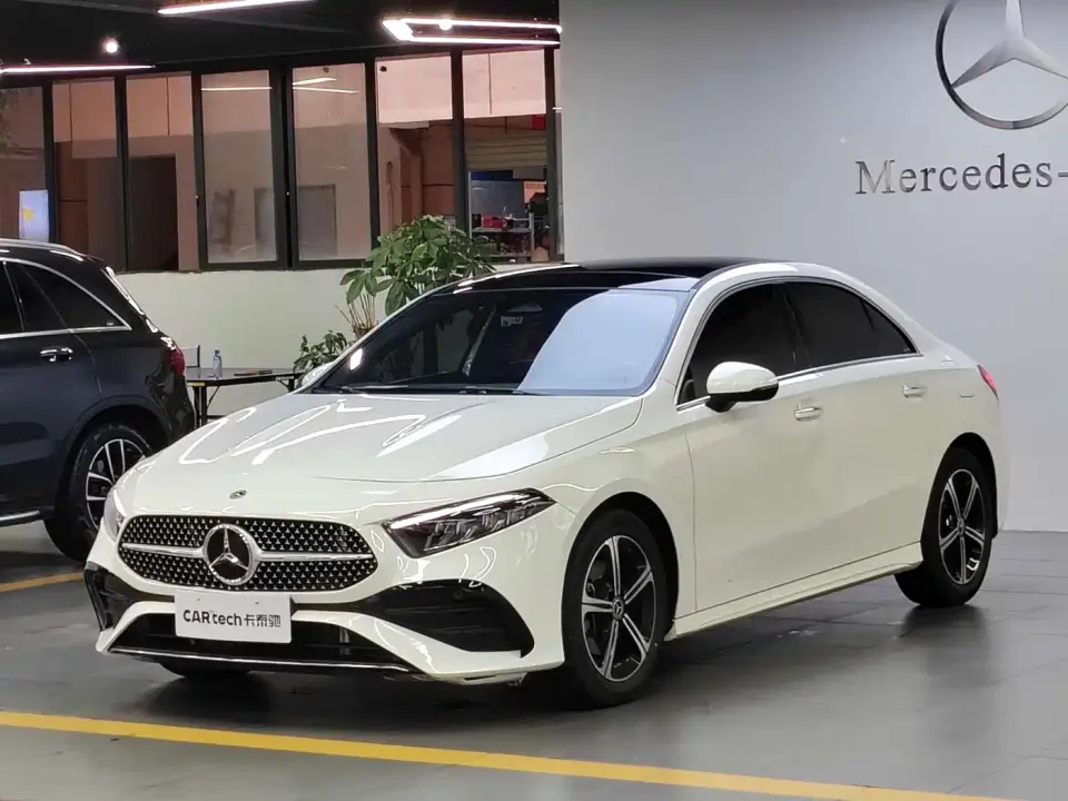 Mercedes-Benz A-Class A 200 L Fashion 2023