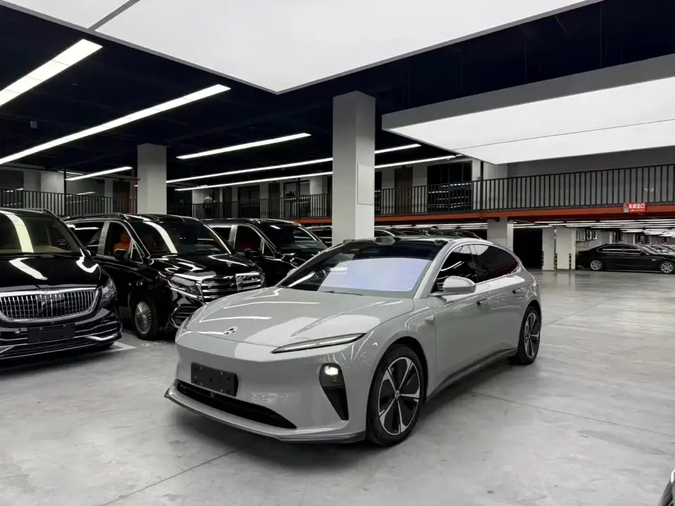NIO ET5T Model 75kWh Touring 2023