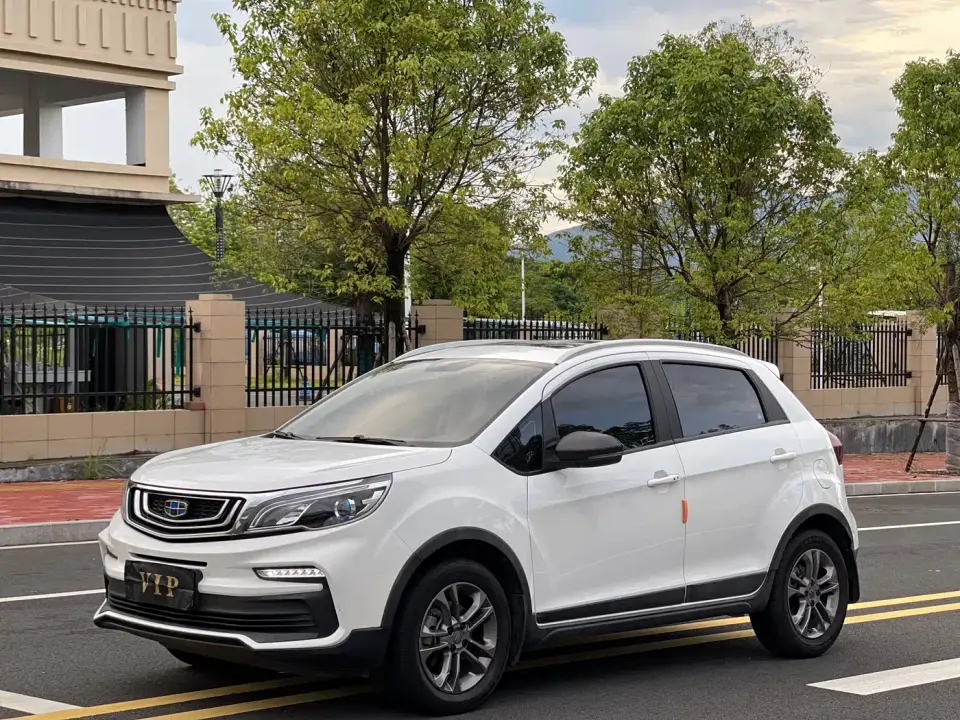 Geely Vision X3 1.5L CVT Premium 2020