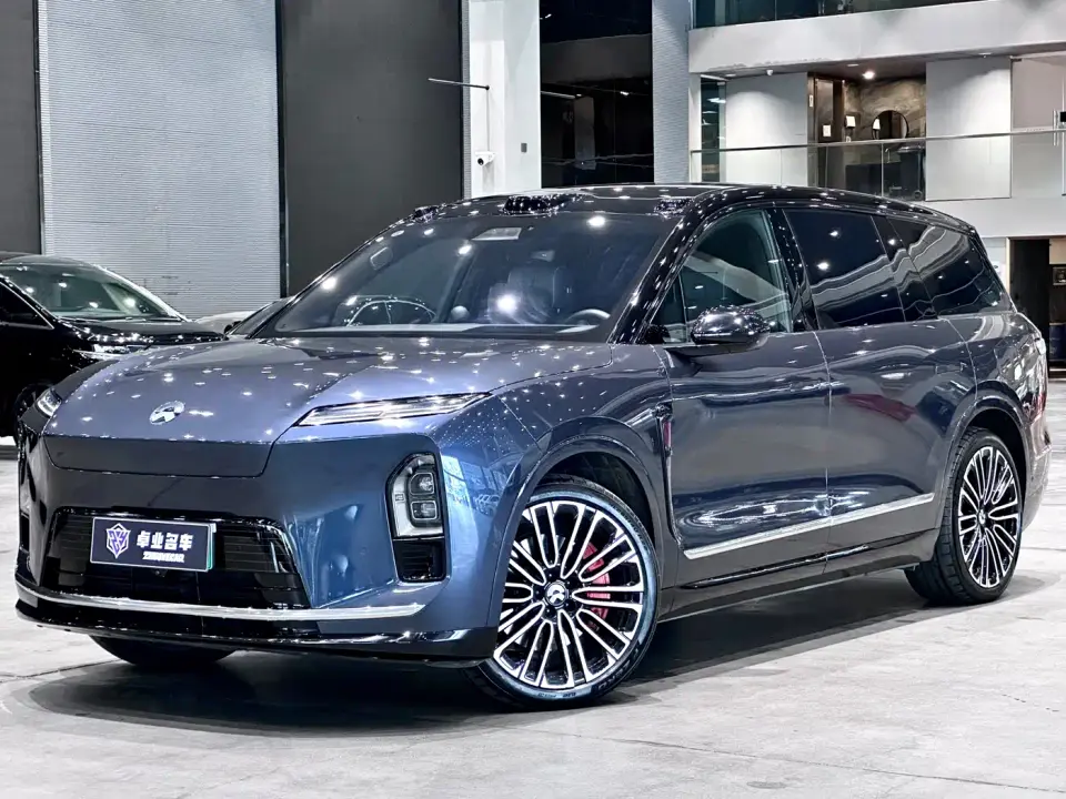 NIO ES8 Base Model 2025