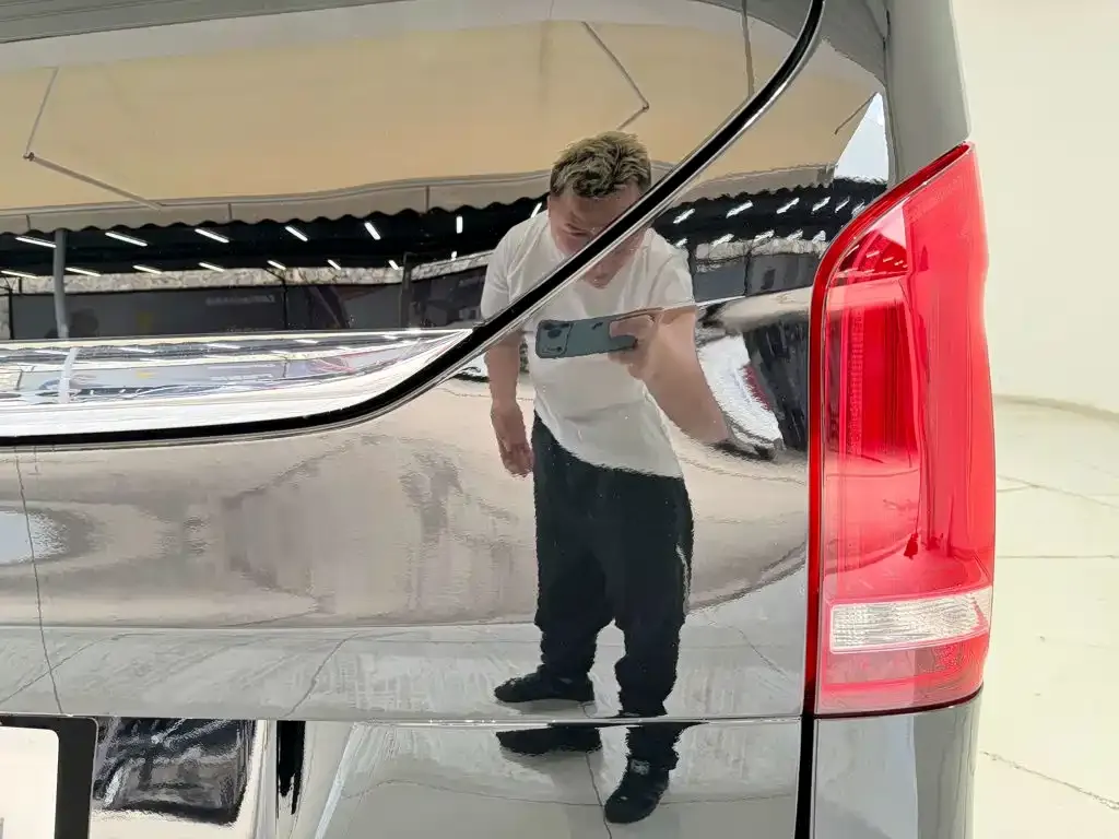 Mercedes-Benz V-Class Model V 260 L Long Wheelbase Luxury 2021 — фото 10