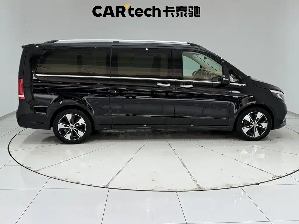 Mercedes-Benz V-Class Model V 260 L Long Wheelbase Luxury 2021 — фото 4