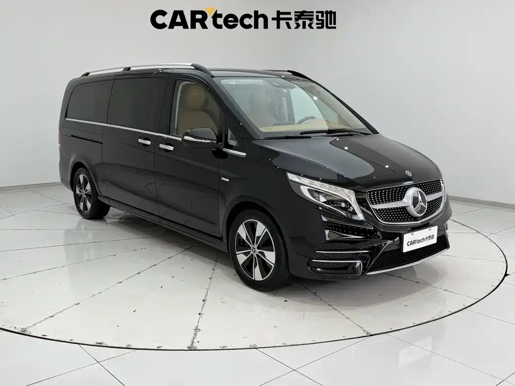Mercedes-Benz V-Class Model V 260 L Long Wheelbase Luxury 2021 — фото 2