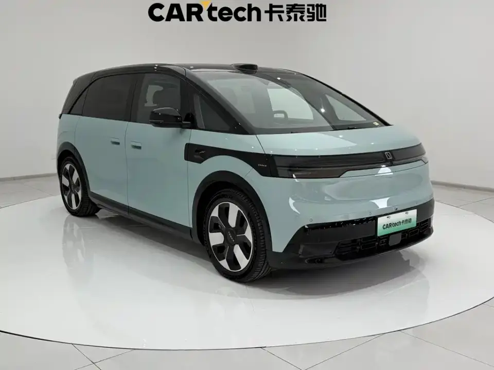 Zeekr MIX Smart Driving Edition 2026