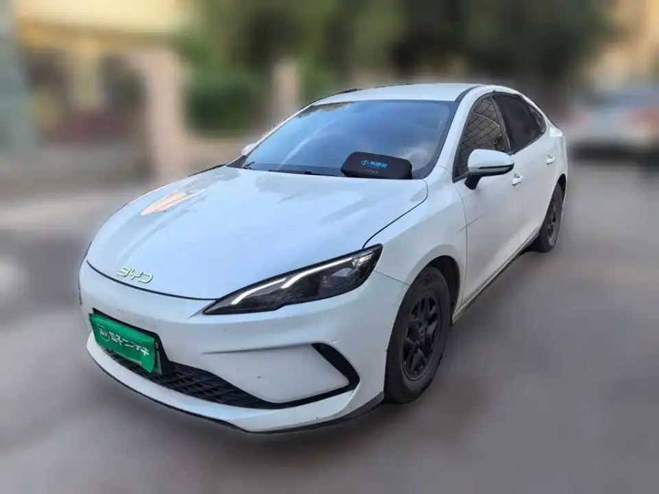BYD Hai Bao 05 DM-i DM-i Smart Drive Edition 55KM Luxury 2025