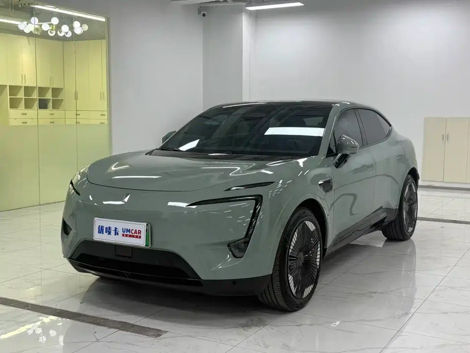 Avatr 11 Long Range Dual Motor Luxury Edition 5-seater 2023