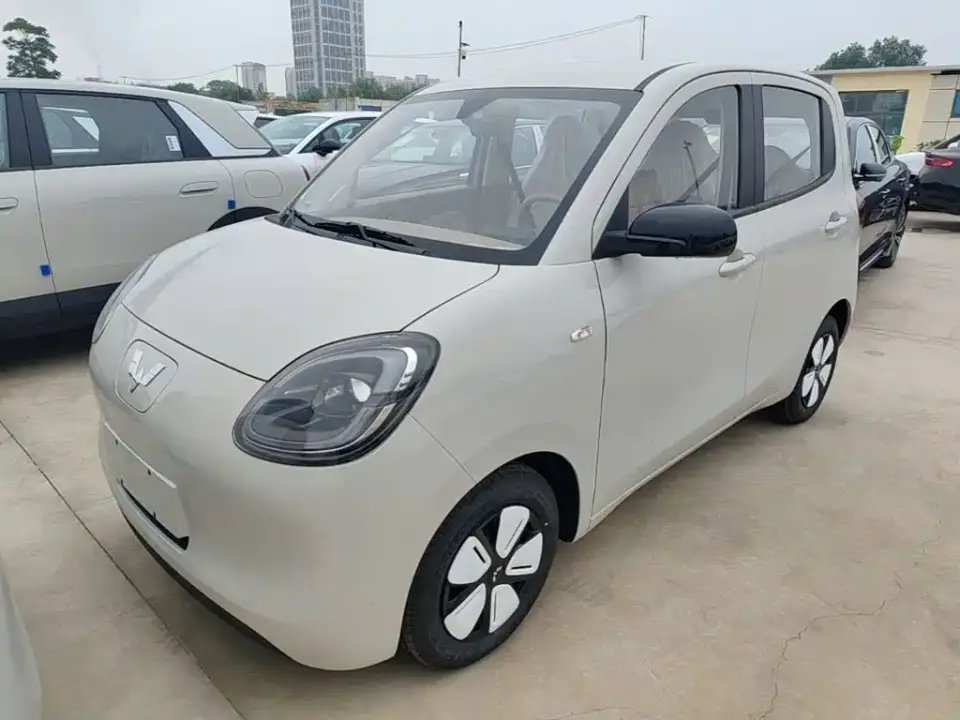 Wuling Motors Hongguang MINIEV 4-Door Advanced 2026