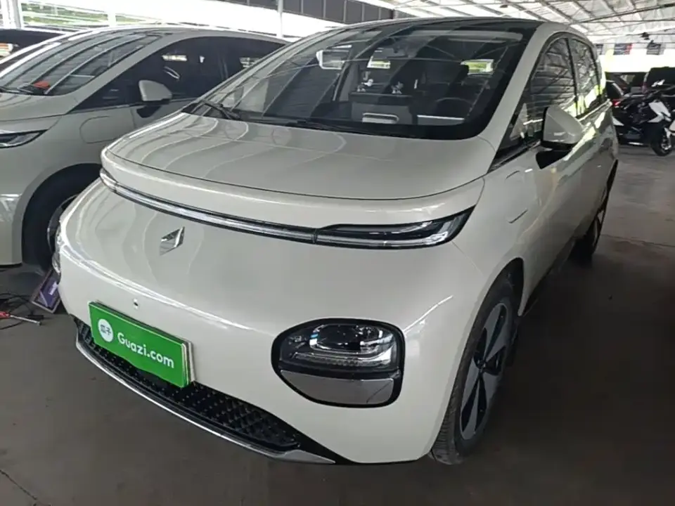 Baojun Cloud 460 Max 2023