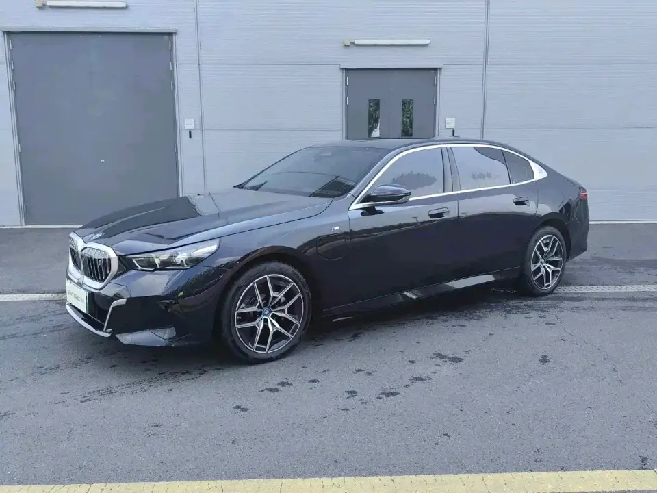 BMW i5 eDrive 35L M Sport Package 2026